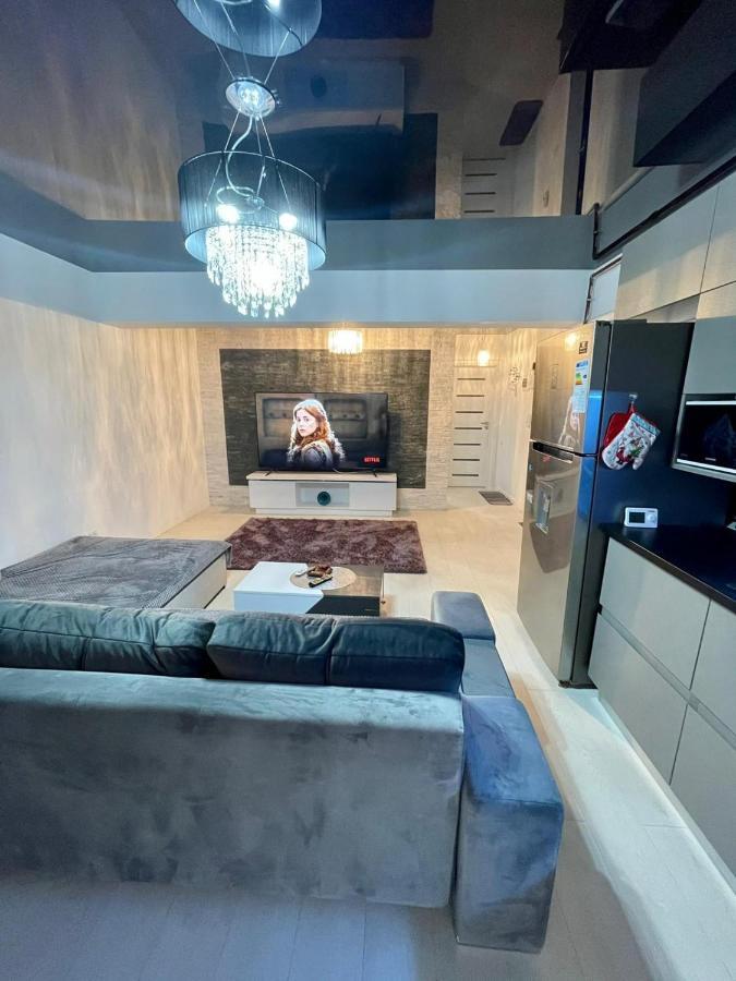 Ademi Apartment Navodari Ngoại thất bức ảnh